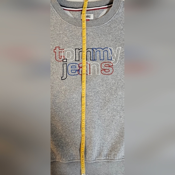 Tommy Jeans Logo Sweatshirt Women’s Small Gray Embroidered Pullover - Picture 5 of 6